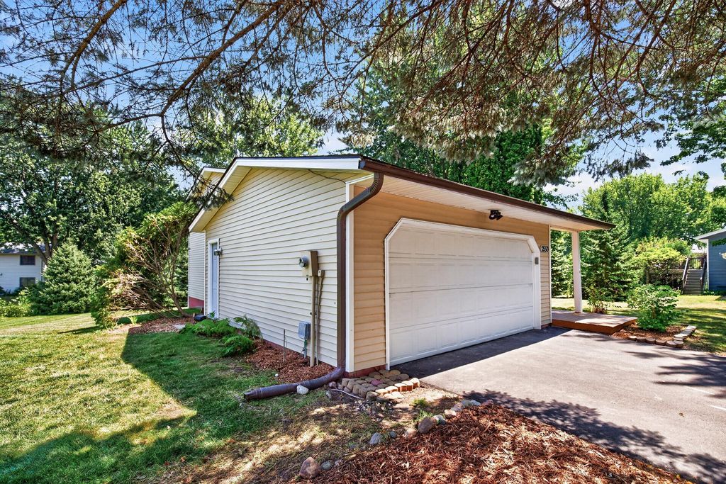 17550 Illinois Court, Lakeville, MN 55044 — photo 3