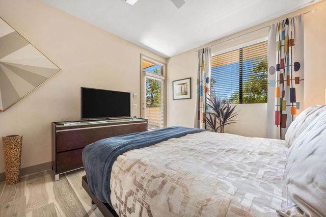 820 E Palm Canyon Drive 206, Palm Springs, CA 92264