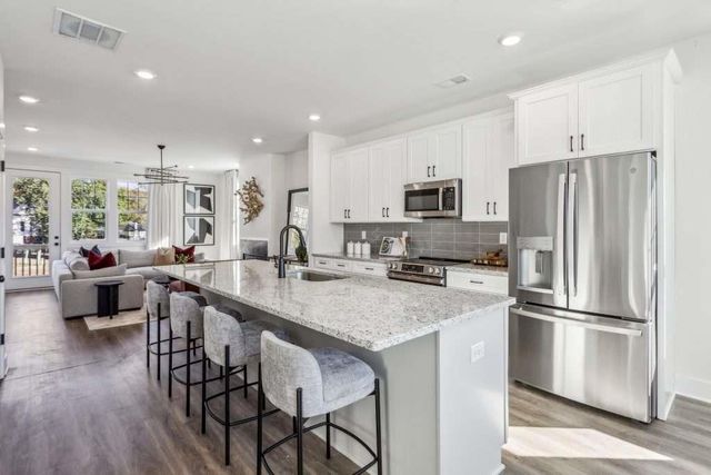 106 Mission Way SE, Atlanta, GA 30315