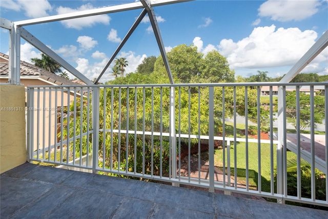 1075 San Luis Rey, Weston, FL 33326