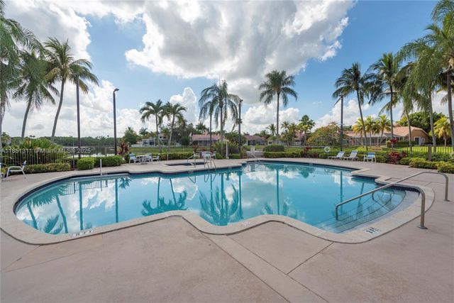 1075 San Luis Rey, Weston, FL 33326