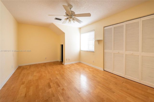 1075 San Luis Rey, Weston, FL 33326