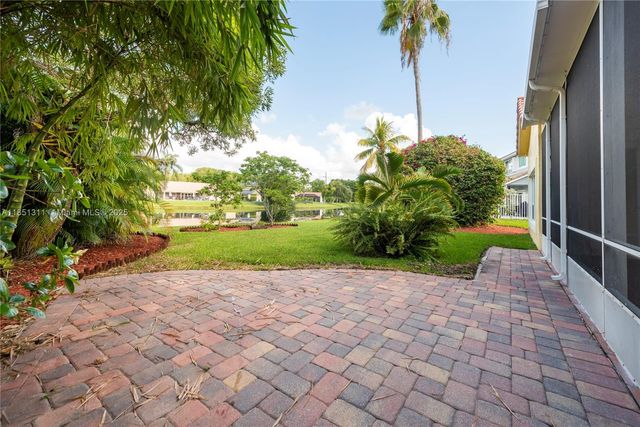 1075 San Luis Rey, Weston, FL 33326