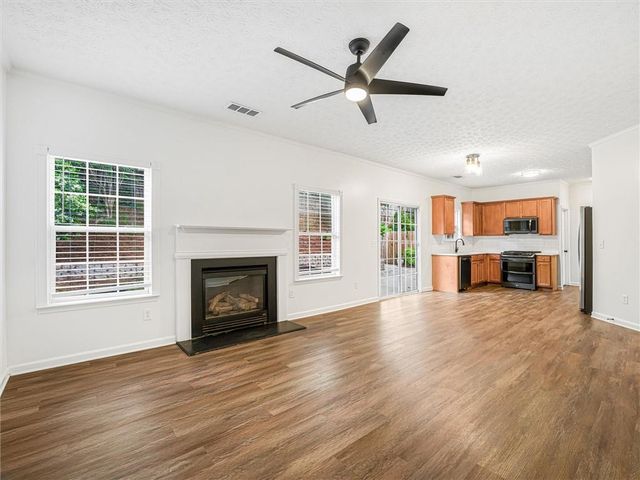 411 Norton Crossing, Woodstock, GA 30188