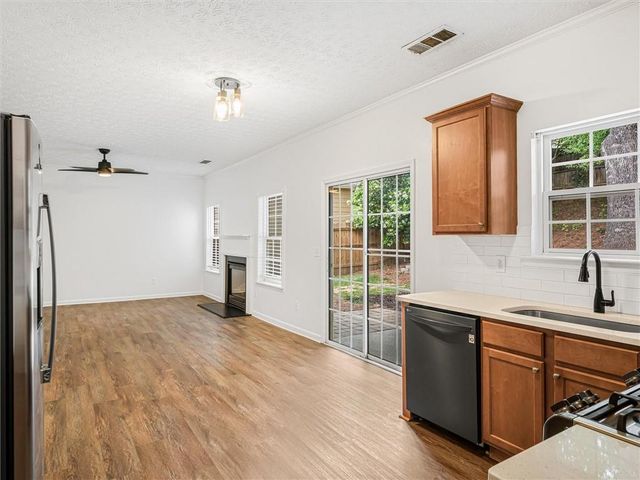 411 Norton Crossing, Woodstock, GA 30188