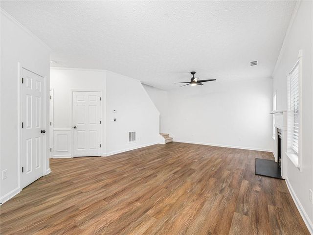 411 Norton Crossing, Woodstock, GA 30188
