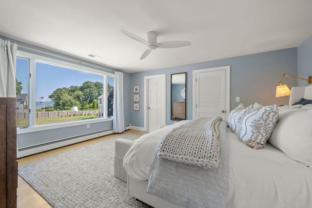 21 Hicks Point Rd, Duxbury, MA 02332