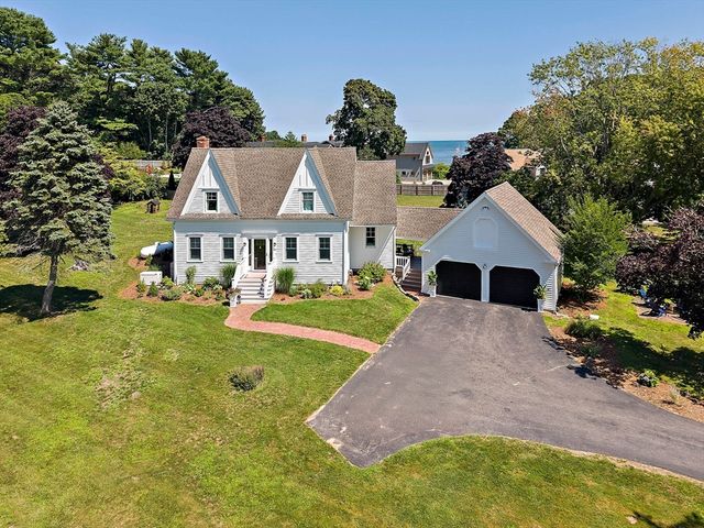 21 Hicks Point Rd, Duxbury, MA 02332