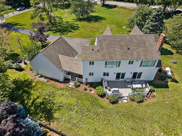 21 Hicks Point Rd, Duxbury, MA 02332