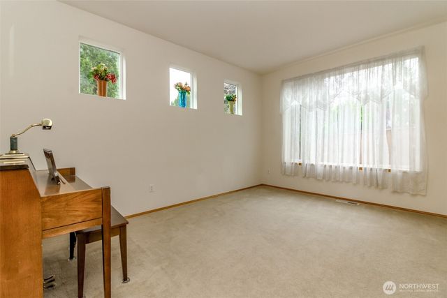 18118 SE 247th Street, Covington, WA 98042