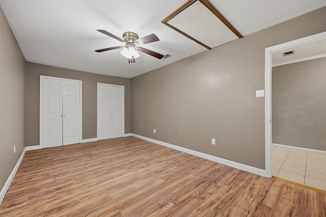 302 W Dexter Street, Sherman, TX 75092