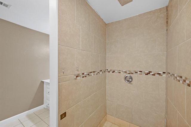 302 W Dexter Street, Sherman, TX 75092