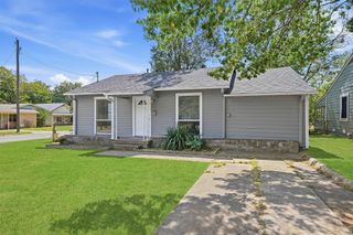 302 W Dexter Street, Sherman, TX 75092