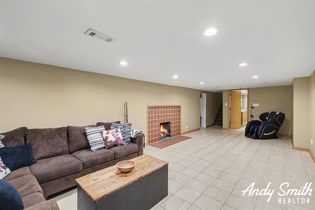 148 Kings Boulevard, Sparta, MI 49345