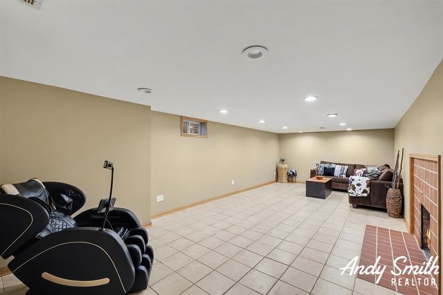 148 Kings Boulevard, Sparta, MI 49345