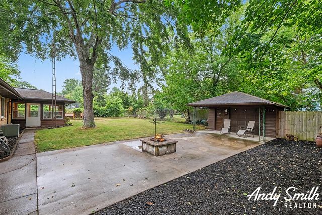 148 Kings Boulevard, Sparta, MI 49345