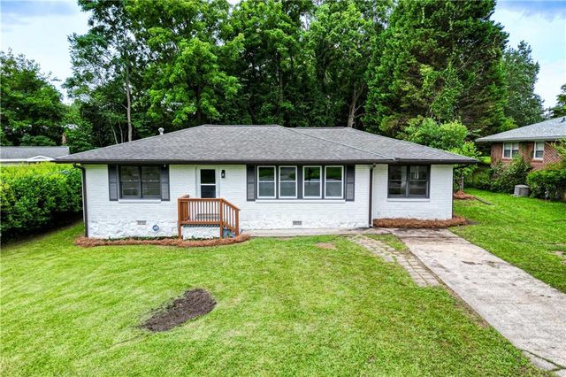 111 Woodhaven Drive, Jonesboro, GA 30236