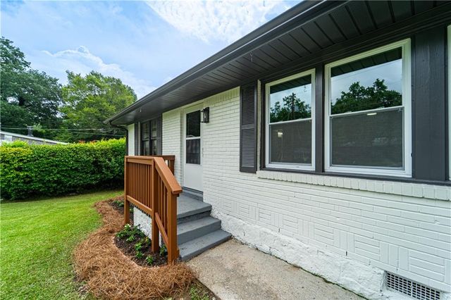 111 Woodhaven Drive, Jonesboro, GA 30236