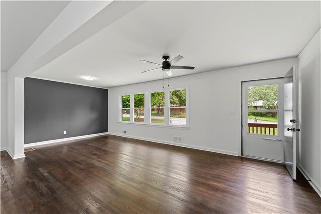111 Woodhaven Drive, Jonesboro, GA 30236