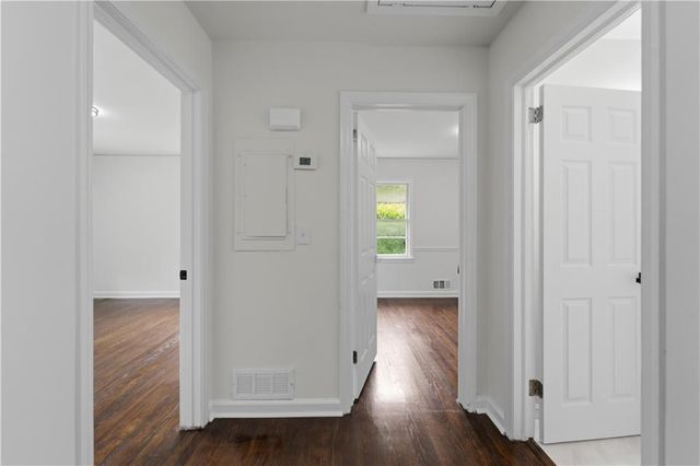 111 Woodhaven Drive, Jonesboro, GA 30236