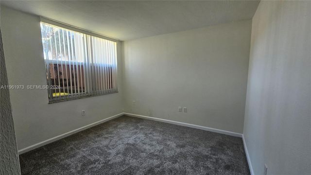 9480 Tangerine Pl 101, Davie, FL 33324