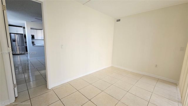 9480 Tangerine Pl 101, Davie, FL 33324