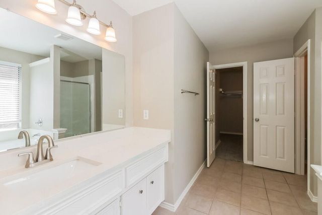 1427 Waterside Village Drive, Richmond, TX 77407