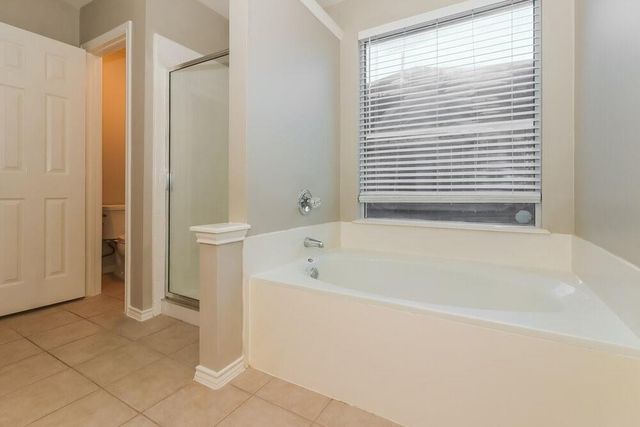 1427 Waterside Village Drive, Richmond, TX 77407