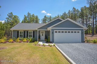 103 Roxburgh Court, West End, NC 27376