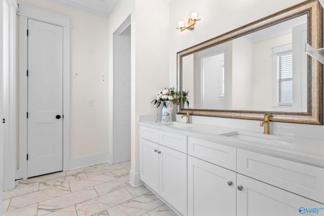 376 Saint Louis Street, Madison, AL 35758