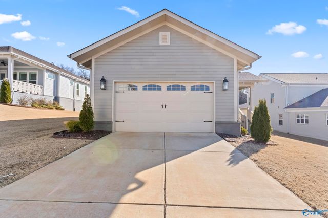 376 Saint Louis Street, Madison, AL 35758