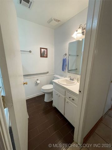 1101 N B Street, Mcalester, OK 74501