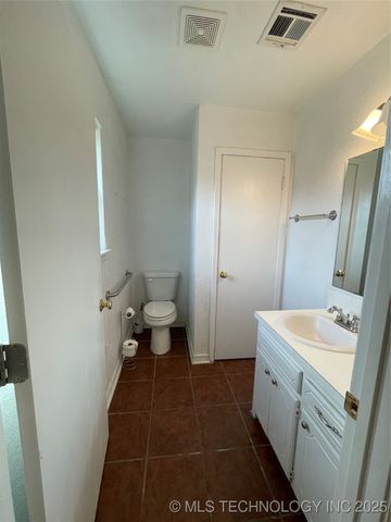 1101 N B Street, Mcalester, OK 74501