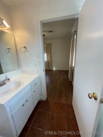 1101 N B Street, Mcalester, OK 74501