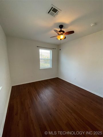 1101 N B Street, Mcalester, OK 74501