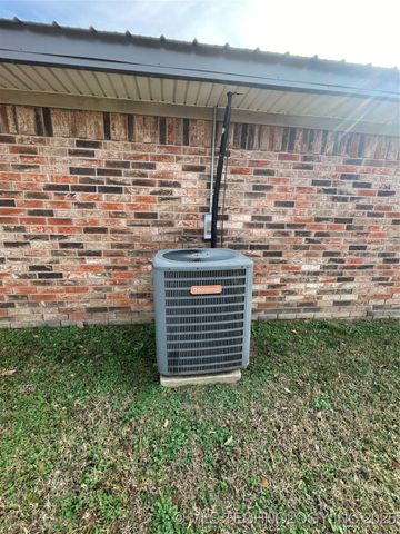 1101 N B Street, Mcalester, OK 74501