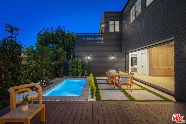 1500 Louella Avenue, Venice, CA 90291