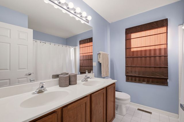 6108 W 60th Street, Chicago, IL 60638