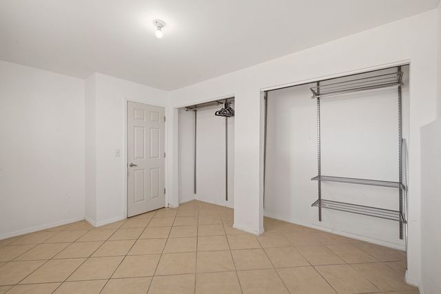 6108 W 60th Street, Chicago, IL 60638