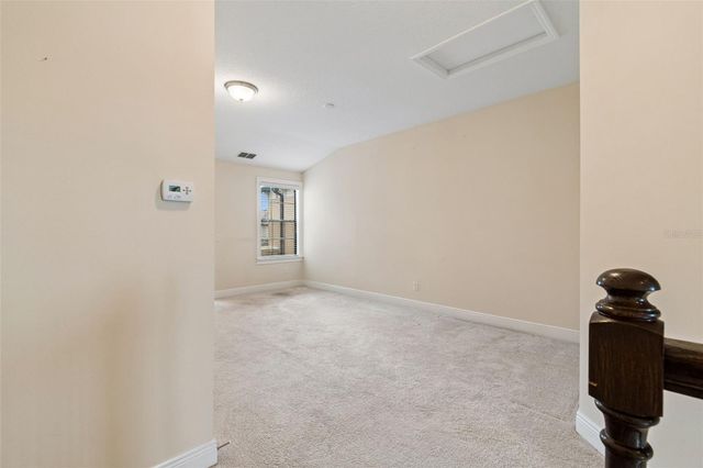 11618 CROWNED SPARROW LANE, Tampa, FL 33626
