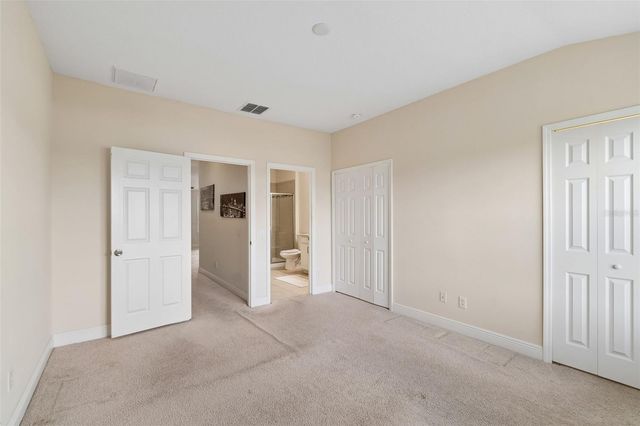 11618 CROWNED SPARROW LANE, Tampa, FL 33626
