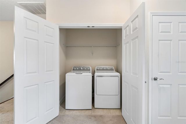 11618 CROWNED SPARROW LANE, Tampa, FL 33626