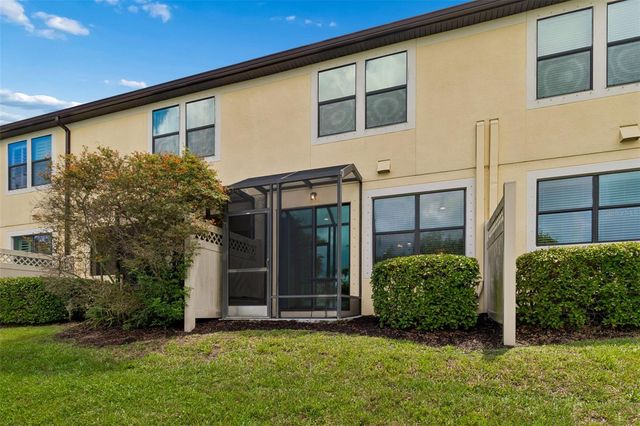 11618 CROWNED SPARROW LANE, Tampa, FL 33626