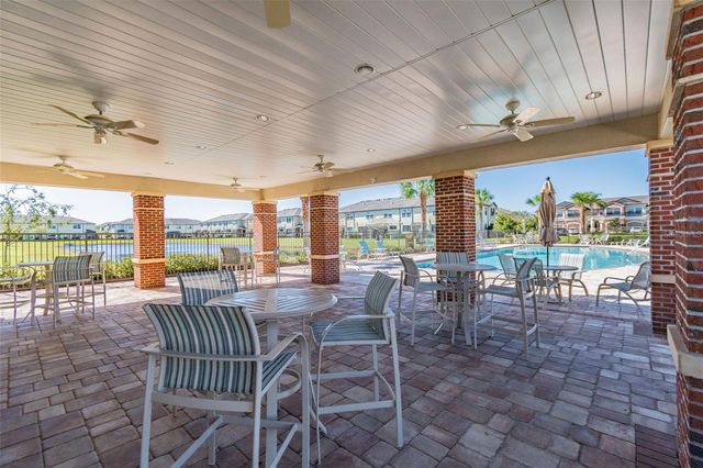 11618 CROWNED SPARROW LANE, Tampa, FL 33626