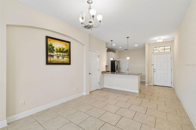 11618 CROWNED SPARROW LANE, Tampa, FL 33626