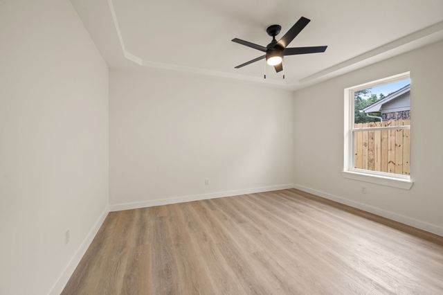7624 Perkins Drive, North Richland Hills, TX 76182