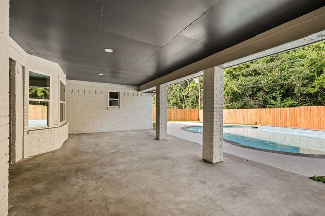 7624 Perkins Drive, North Richland Hills, TX 76182