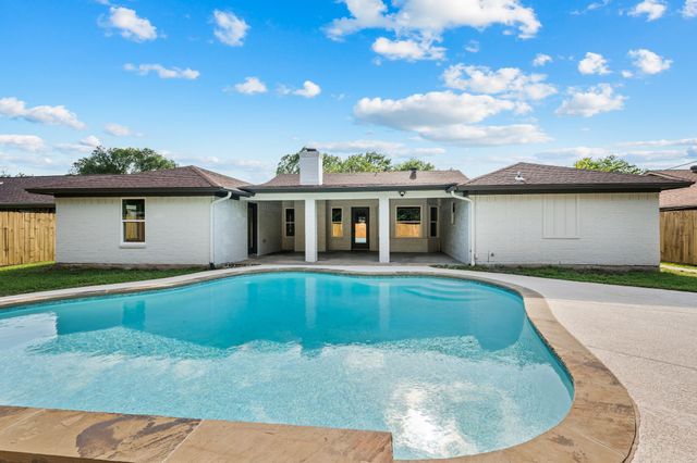 7624 Perkins Drive, North Richland Hills, TX 76182