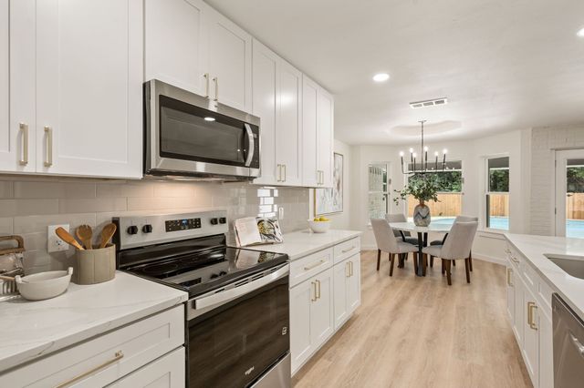 7624 Perkins Drive, North Richland Hills, TX 76182