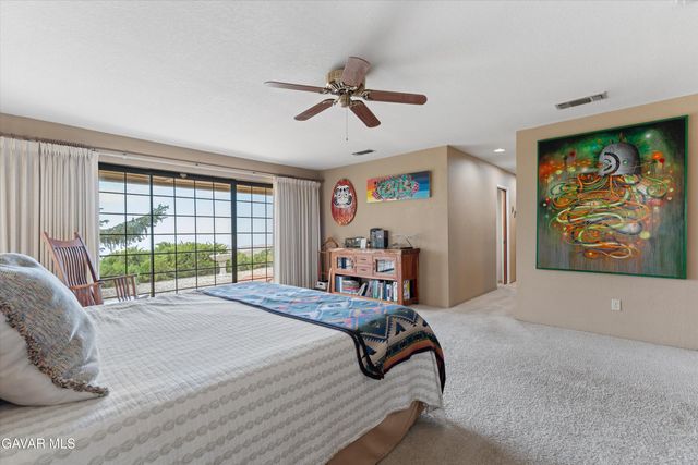 30300 Piebald Court, Tehachapi, CA 93561